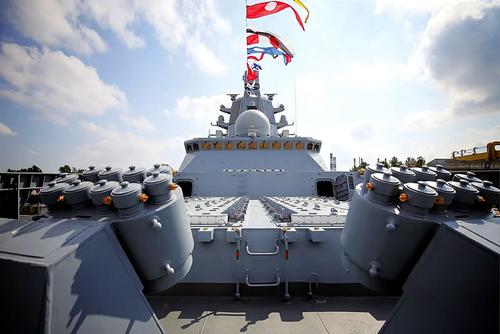 Cubierta de misiles de la fragata "Almirante Gorshkov"