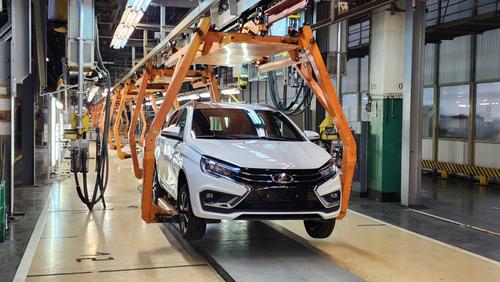 «Lada Vesta NG» на конвейере.<br>