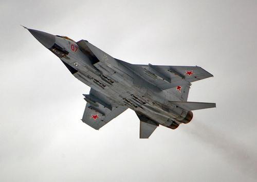 МиГ-31 предназначен для уничтожения воздушных целей в приграничных и внутренних районах России.
