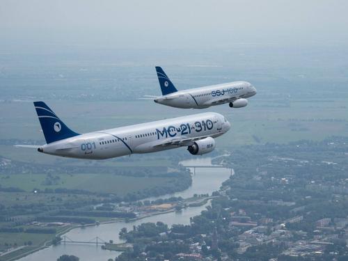 МС-21, SSJ-100