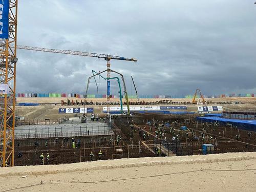 Los cuatro bloques de esta central nuclear generarán un total de 4.800 MW