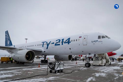 Tu-214