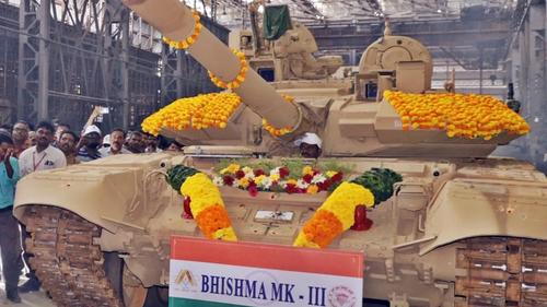 T-90 Mk III (Bhishma Mk III) en la fábrica de tanques Heavy Vehicles Factory (HVF) de la empresa estatal india Armored Vehicles Nigam Limited (AVNL)