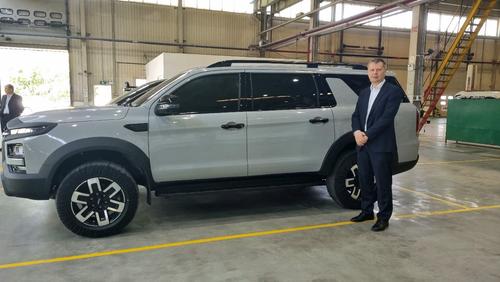 Nuevo SUV de chasis de largueros de Sollers basado en el JAC T9