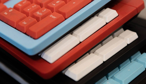 Plástico ABS nacional utilizado en la producción de teclados