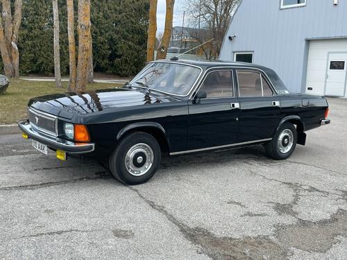  GAZ-31013