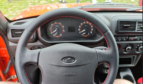 Lada Niva Sport