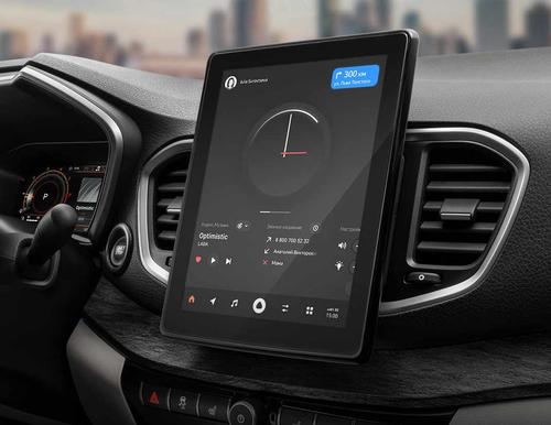 Lada Aura con multimedia