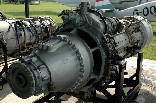 Двигатель АИ-20