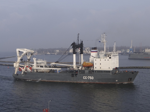 Rescue vessel «SS-750»
