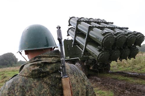 Военнослужащий берегового ракетного соединения Балтийской военно-морской базы