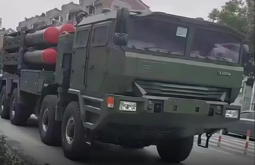 Desconocido SAM chino, similar al SAM ruso S-350 "Vityaz"