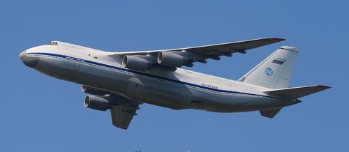 &nbsp;An-124-100 Ruslan