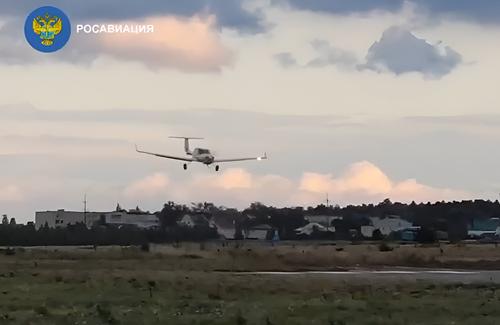 Курсанты Ульяновского авиаинститута посадили самолёт без переднего колеса шасси