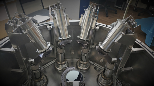 The growth part of the installation is made in the experimental workshop of the Institute of Semiconductor Physics
