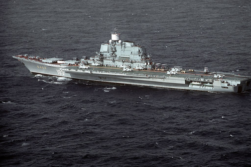 ТАКР «Баку» (после 4 октября 1990 года — «Адмирал Горшков») — на его борту осенью 1991 года проводились испытания Як-141