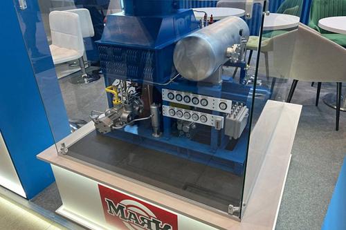 Model of a compressor station