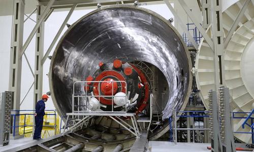 Проверка герметичности космического корабля&nbsp;«Союз МС-28»