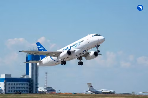 SSJ-100
