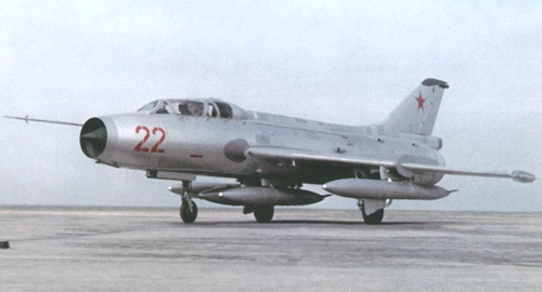 Su-7U combat trainer