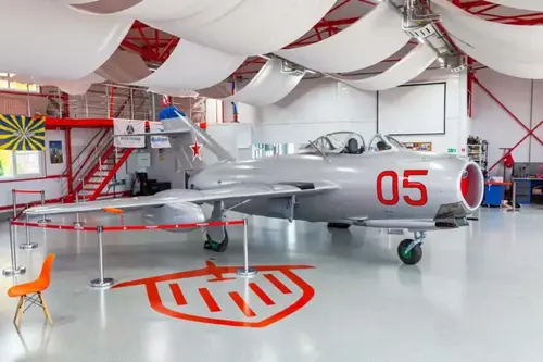 МиГ-15Рбис 