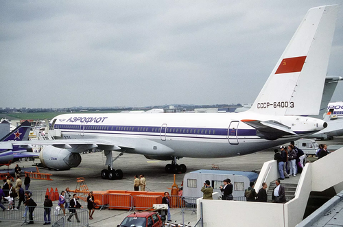 Tu-204