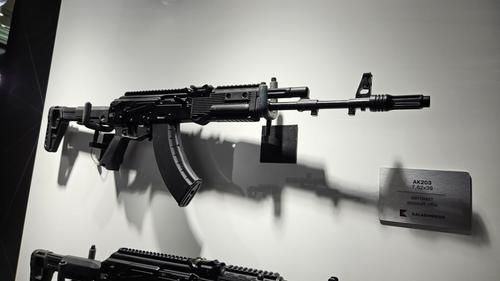 АК-203