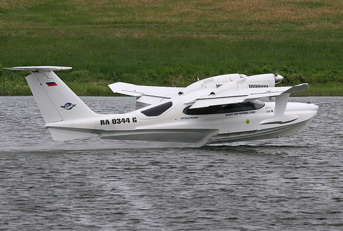  LA-8 