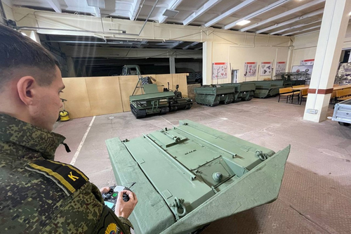 Robot-tanque "Ómich-Vodomyot"