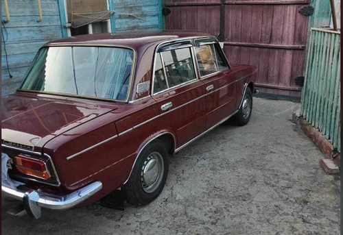 VAZ-2103