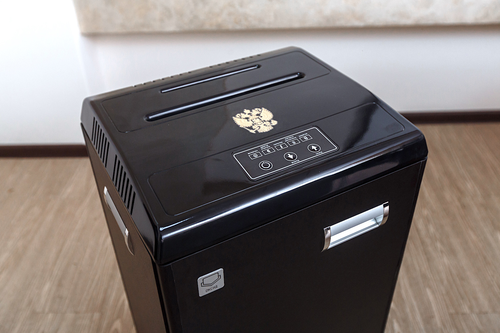 Device for destroying secret documents