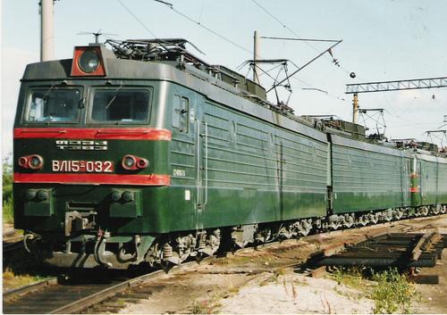 electric locomotive VL15