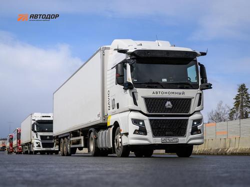 Unmanned truck on the Moscow Ring Road
