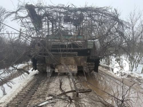 Т-72Б32 с демонтированной башней