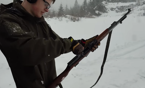 Loading the SKS carbine