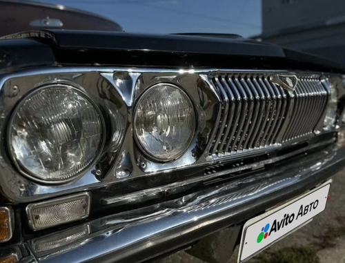 GAZ-24 de 1976