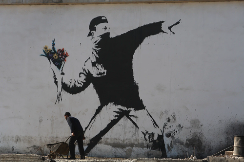 fotograma de la película «Banksy. El amanecer del arte ilegal»