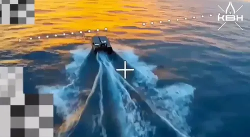 Launch of the fiber optic drone "Knyaz Vandal Novgorodsky" from the board of the unmanned boat "Skorlupa"