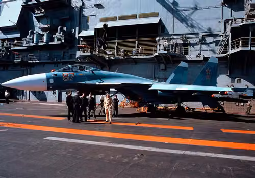 Su-33 on board the TARK "Admiral of the Fleet of the Soviet Union Kuznetsov"