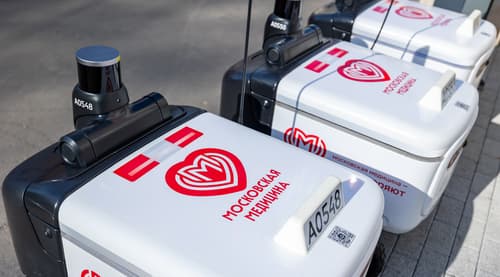 Los hospitales de Moscú comenzaron a utilizar robots de entrega de Yandex