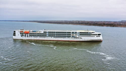 The "Vladimir Zhirinovsky" cruise ship