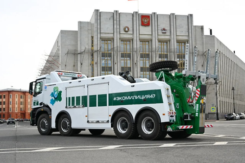 Grúa de remolque basada en KAMAZ-65951