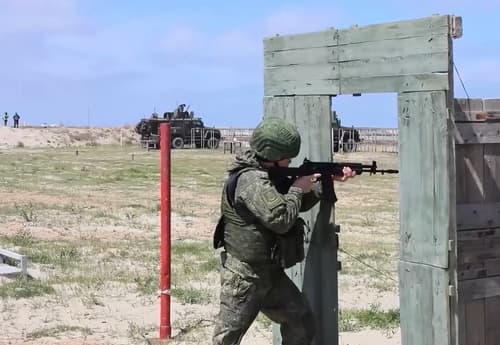 Стрельба на полигоне «Скорпион» в Дагестане