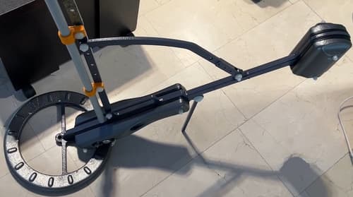 Base para la instalación de equipos de navegación