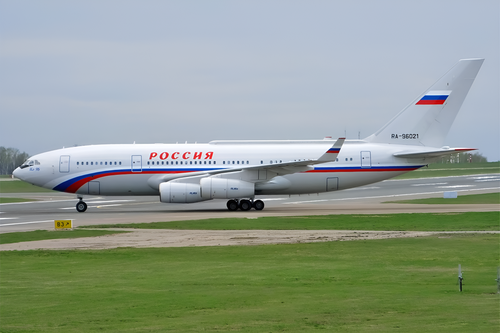 Il-96-300PU