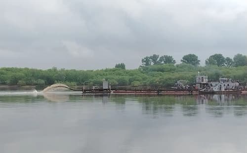 Dredger "Volzhsky-306"