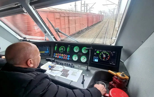 Electric locomotive driver's cab