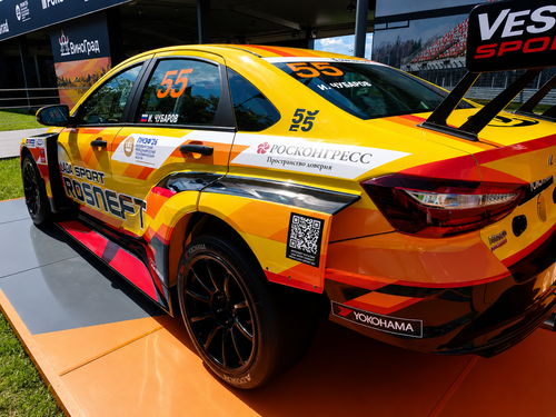 Lada Vesta TCR
