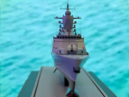 Modelo de la corbeta del proyecto 20382 "Tigr"