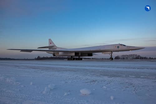 Tu-160